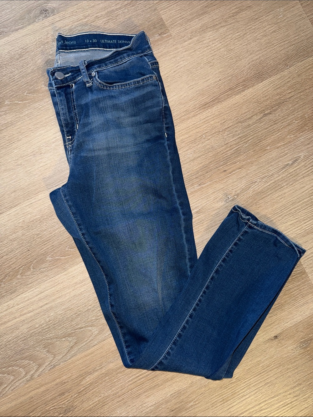CALVIN KLEIN Ultimate Skinny Straight Leg Dark Blue Wash Denim Jeans - Picture 3 of 3